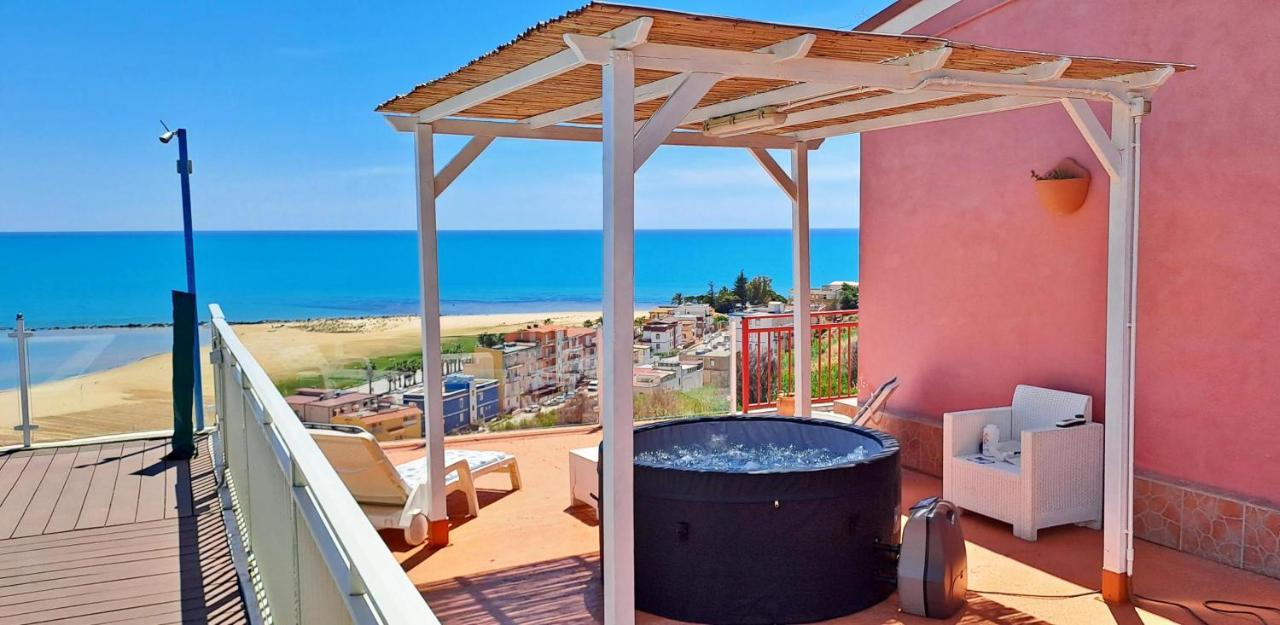 فيلا La Terrazza Sul Mare Di Bellavista بورتو إمبيدوكْلي المظهر الخارجي الصورة